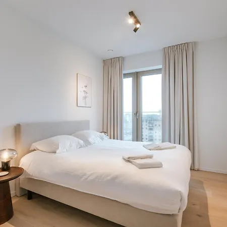 Modern With Balcony & Parking Casa vacanze Ostenda