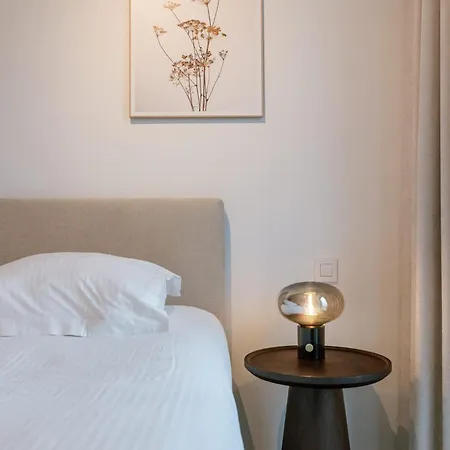 Modern With Balcony & Parking Casa vacanze