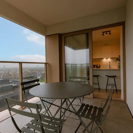 Сasa de vacaciones Modern With Balcony & Parking *